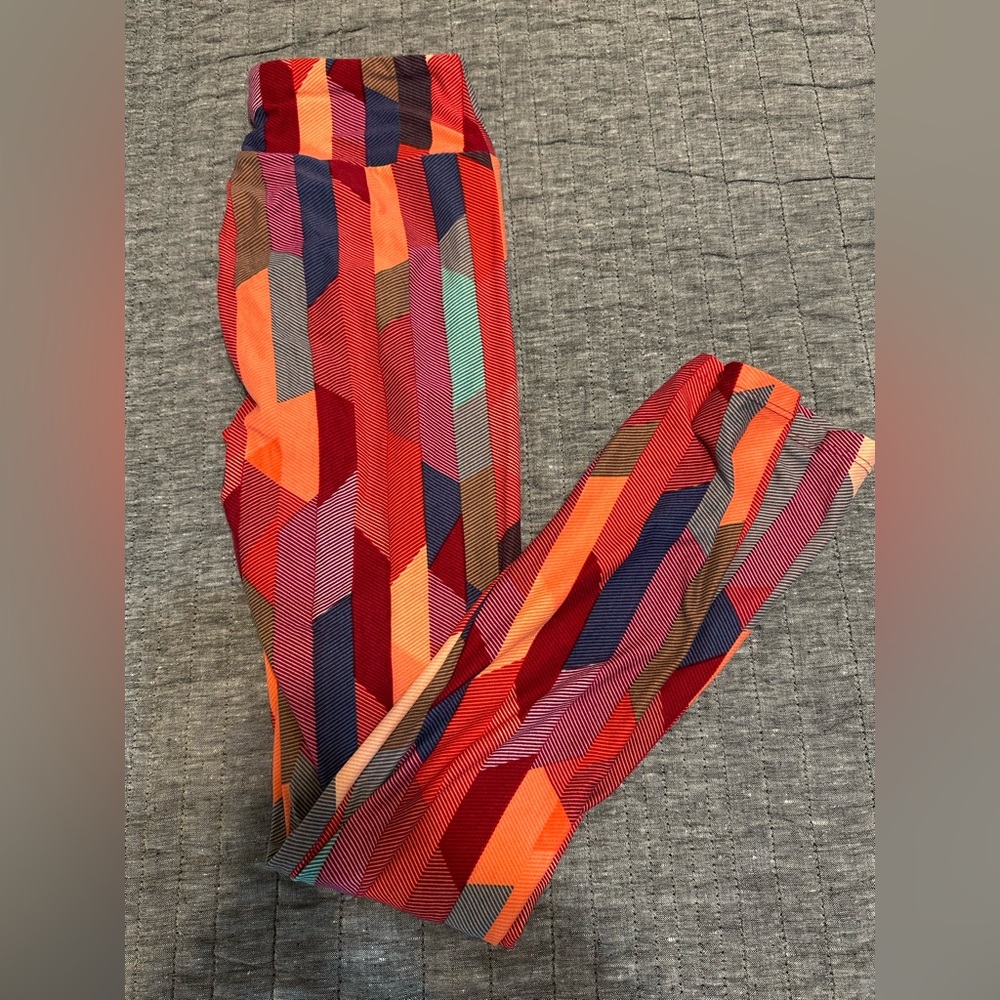 Colorful Geometric Pattern Leggings